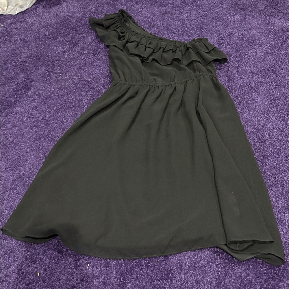Hazel Black Ruffle Detail Top - Picture 1 of 3